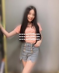 可可 162 45kg Ccup 23歲鄰家女孩 細腰美腿 制服誘惑kiss 主動騷