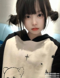 台北幼齒蘿莉：小粉 156 C 42 19歲 清秀漂亮的外貌純真乖巧甜美女孩 精緻可愛 小穴粉