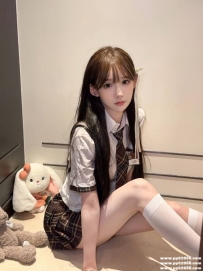 高雄推薦：朵朵 153.B+.42.20歲 在校學生妹，可約時段17點-22點，提前1H預約