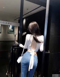 台北車展麻豆 ：薇兒 167cm.D.46kg.25歲 顏值高 身材辣 配合度超高 讓你欲罷不能