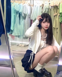 台中高級茶-幼萱 160 47 D 21歲 顏值搞 身材苗條 修長美腿 #敢玩敢秀 100%女友fu