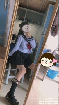 台中幼齒學生：溫溫 158-B-40-19歲 可愛型的 活潑 熱情 健談 第一次出來兼職