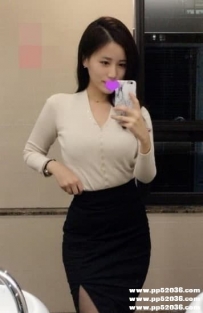 超贊瑜伽老師 波形完美 凹凸有致，S型身材，真波 人很Nice~~