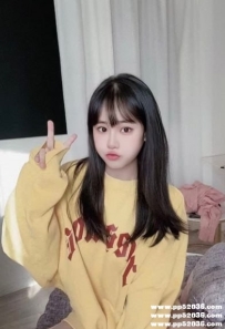 高雄學生妹：嬋嬋 158/C/19歲 單純乾淨學生妹 上下粉嫩穴緊多汁 #第一次下海 無煙無刺