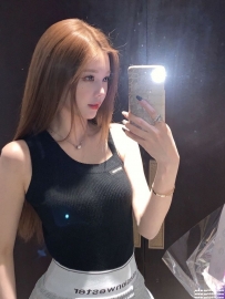 台中私藏正妹：小意 168cm 48kg D奶 24歲 #混血兒正妹 長腿 白