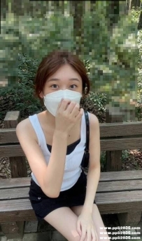 高雄美腿學生：若若 158cm C奶 22歲 大二學生妹 白 長相很秀氣