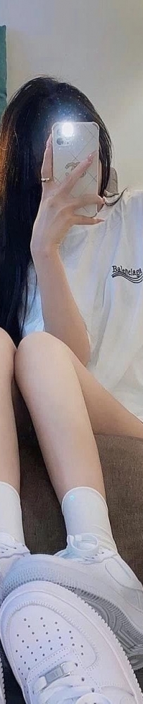 台中舞蹈系學生：小绮 156.B+.21歲 清純小隻馬 愛跳舞 配合高