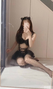 高雄外送茶：芸芸 163cm.45kg.D奶.22歲 性感D奶辣妹 外貌很讚