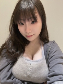 高雄大奶外約：珊妮160.F.22歲 豐滿包覆型 身材肉感 手感超好 喜歡豐滿的會很愛唷