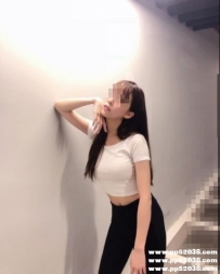 #高雄長腿辣妹偷偷跑出來兼職！艾菲 165cm C 23歲 身材很性感