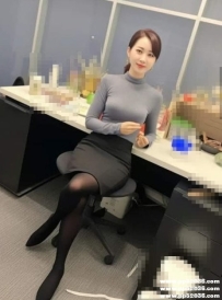新竹美腿外送茶：伊琳 163.D.45.28歲 #銀行客服 悶騷女 性慾很強 絕對的真材實料