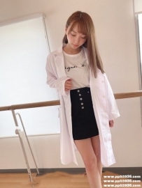 台中美腿學生妹：滋滋163.C.21歲 粉嫩奶頭 水水美穴白皙皮膚