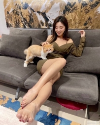 彰化性感美腿OL：芊慧 165.C.48.31歲 高挑輕熟辣妹 服務熱情貼心 全程全自動服務