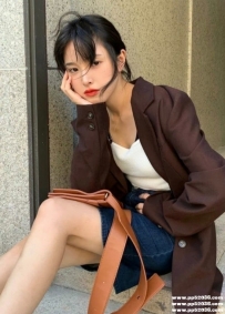 高雄熱推妹：熙雯 161cm.45.C.23歲 長相清秀 服務很棒 非常敢玩