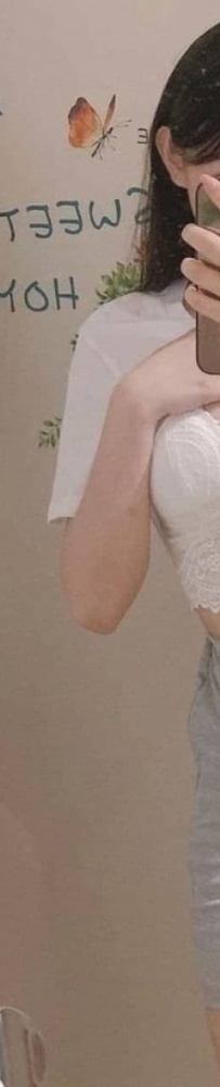 氣質網路主播 167cm 25歲 D 50kg 身形苗條  綫條美 衣品很好