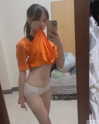 清純素人鄰家女孩：萌萌158.B.42.19歲 骨感性感小女孩 尺度大互動超優質