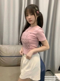 #高雄暑假學生妹：小濕妹 158 43 C+ 20歲 剛下海學生 嬌小俏皮 鮑魚粉嫩緊緻 有女友fu