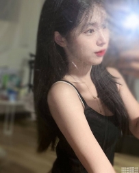 高雄美腿正妹：威寶 160 C 21歲 #身材很棒 服務很騷 配合度高