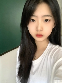 【台中推薦】小白 158.B.43.20歲 清純甜美 纖瘦 情竇初開 想嘗試愛愛的滋味 配合度高