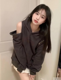 台北學生妹：茜茜 158 44 C 20歲 清純鄰家女孩 讓你玩爽玩嗨 超級風騷 讓你初戀般的fu