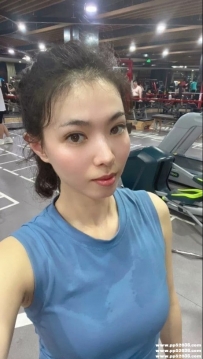 高雄健身人妻：小蘭 164cm D+奶 48kg 36歲 超級重口味 身材超棒