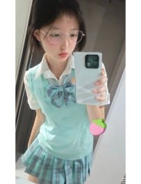 活力少女：球球155.42.B.19歲 清純可愛反差魅力 小女孩的羞澀玩樂的開放 體驗純真激情