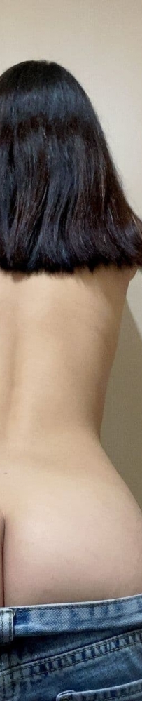 台中貧乳學生：雅雅160.A+.20歲 洞穴很粉很緊實 屁股很翹很...