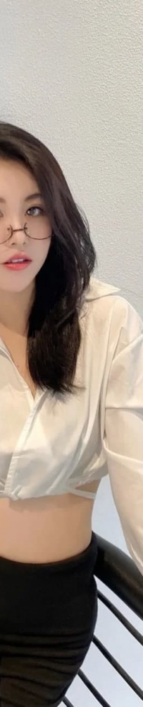 台北外約茶：慧妍167-D-26歲 艷麗氣質秘書 長腿正妹 皮膚嫩白