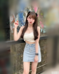 台中高檔茶：姍姍 166 D 47 22歲 #大學氣質正妹 高挑正妹喜歡美腿可預約 享受清純身體
