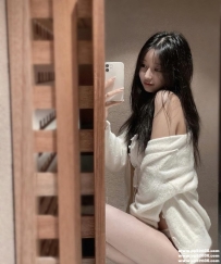 台北幼齒學生妹-布布 160 45 C 19歲 極品白皙正妹 身材超辣 絕對超極誘人青春肉體