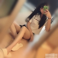 台中幼齒妹：欣欣 158-C-20歲 清純臉蛋超幼齒皮膚白泡澡 超讚
