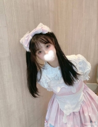 台北幼齒蘿莉“小可 156 C 45 19歲 ” 甜美 可愛妹妹 皮膚白 女友FU 粉嫩小穴 騷