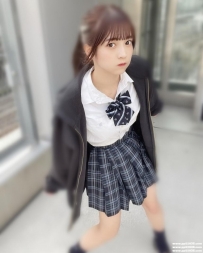 高雄蘿莉系列：果果 156cm 小C 19歲 初次下海 清純可愛學生妹