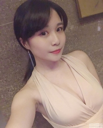 台北氣質櫃姐：文心 160 D 47 30歲 氣質高雅 韻味十足 熟女控的哥哥 大力推推