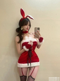 高雄超級熱推：小優 170cm E 50 28歲 性感聖誕熟女 嫵媚撩人 讓你體驗極致快感😏