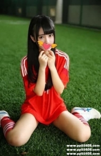 台北大學生：暖暖 160-C-22歲 高顏值「超甜美女孩」膚白 敢玩