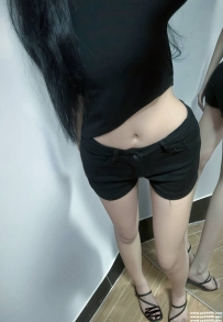 高雄外送茶：思思 162 C 45 23歲 #氣質骨感正妹 年輕有禮貌 舞蹈生兼職！TG喝茶bj2288