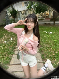 台中熱推正妹：妮妮 165.C.47.22歲 甜美可愛 愛愛 按摩 69 親吻 女上位 火車便當 後背