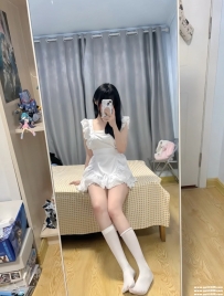 台北美腿學生：麥琪 158 44kg C 19歲 學姐上線 甜美氣質型 下面粉緊 很會撒嬌 很敢玩
