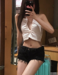 彰化外送茶：桃子 165.B+.28歲 性感 溫柔,膚白無抽煙 超敢玩