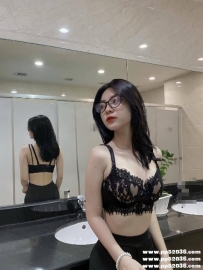 台中外送茶：雅西162-C-25歲 國語老師 性感悶騷 服務主動敢玩