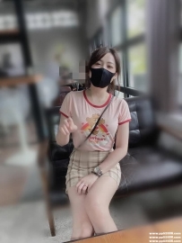 新竹熱推妹：小紫 160cm C奶 21歲 清秀可愛的學生妹 鮮嫩多汁