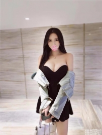 台北大奶尤物：婧婧 167 E 26歲 白皙E奶+淫蕩外貿 顏值高 讚