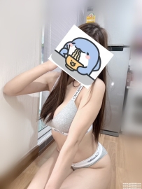 台中找小姐：優米167.D.48.24歲 身材姣好 臉蛋清秀耐看  #CK控  床上狂野主動服務