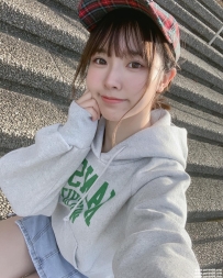 台北學生妹：獅子 155.C.43.20歲 #淡江學生來報班啦 可愛 日系美少女蘿莉感十足