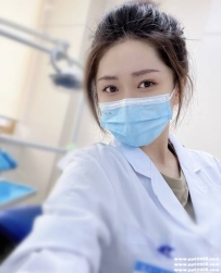 白衣天使護士茶：夢琪162.46.D.24歲 蜜穴緊緻 上搖服務超誘人 健談陽光女生