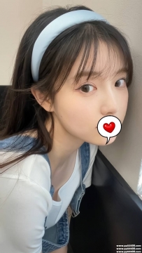 台中學生妹：小柔 160-C-44-9歲 清純可愛 求 下海第一次 帶走