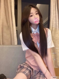 台中學生妹：愛可162-C-20歲在校逢甲學生 下海兼職賺零花錢