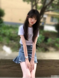 高雄學生妹：小優 158cm 44 B+ 20歲 嬌小學生妹 清純可愛 主動