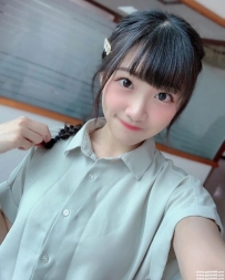 台中學生妹：湘淩 158cm C奶 21歲 甜美漂亮 小隻馬 主動吹舔